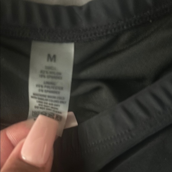 High-Waisted Black Bikini Bottoms Swimwear - Picture 2 of 3